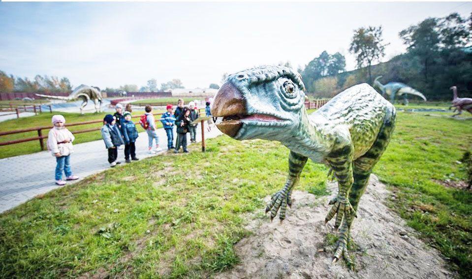 Dinozaury z Dinozekolandii w Radymnie mają rzeczywiste rozmiary, co wywołuje ogromne zdziwienie wśród najmłodszych