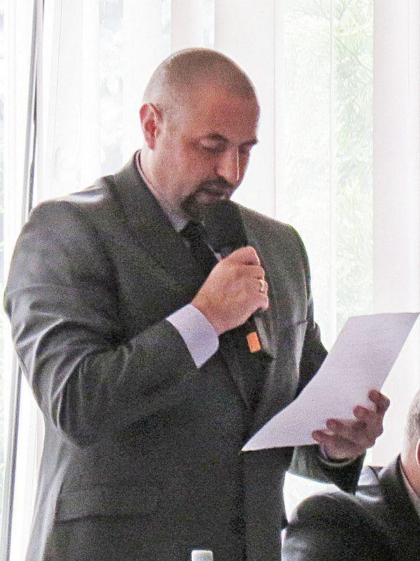 Radny Tomasz Majba pełni w klubie funkcję zastępcy.