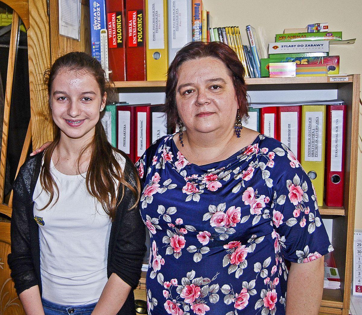 – Ola jest bardzo dobrą, uczynną dziewczyną. Zostanie złotym absolwentem naszej szkoły. Na pewno na to zapracowała – podsumowuje Ewa Bęben-Solecka, katechetka przygotowująca Olę do konkursu. <br/>fot.Izabela Plęs