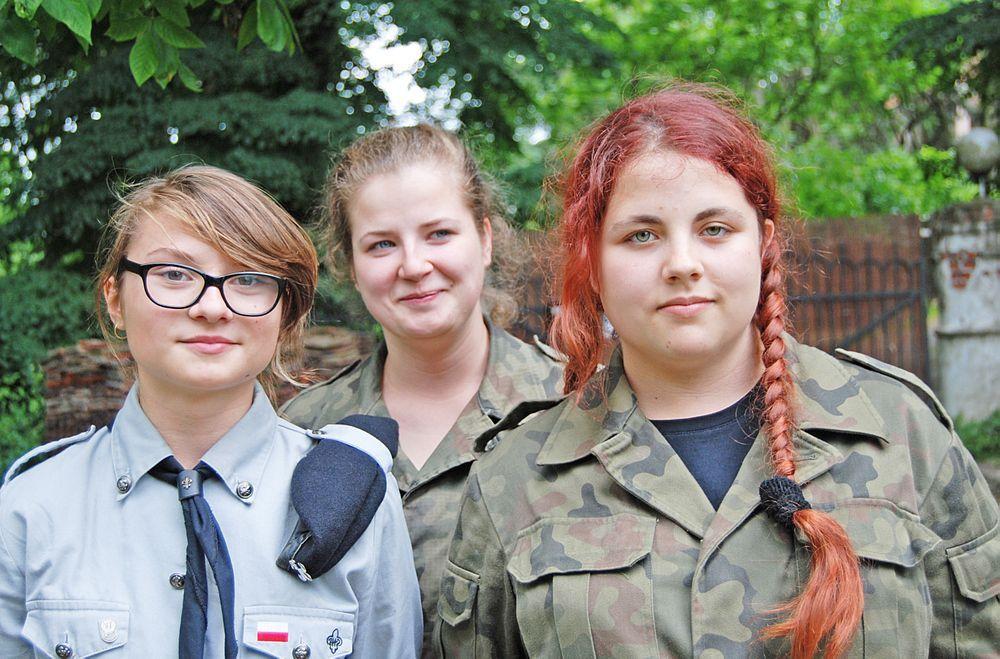 Karolina Wajda, Basia Dańczura i Edyta Bembenek twierdzą, że wolontariat to dobra okazja do zdobywania doświadczenia zawodowego. <br/>fot.Izabela Plęs