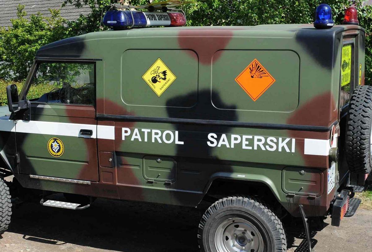 W drodze na miejsce jest patrol saperski.<br/>fot.zbiory własne