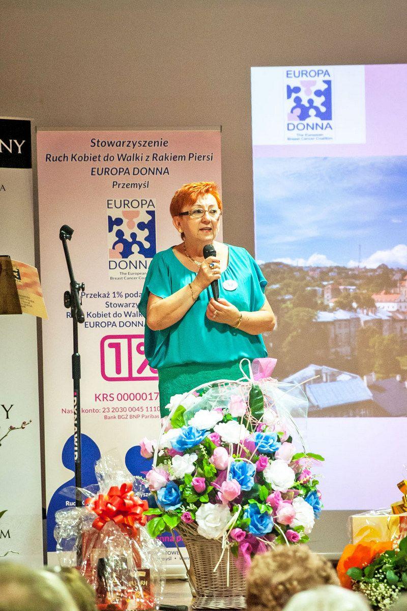 Na 100 kobiet, które badają sobie piersi, 5 robi to uczciwie, reszta tak, by niczego nie znaleźć – zauważa Jadwiga Duda, prezes stowarzyszenia Europa Donna.<br/>fot.Paweł Kostiuk