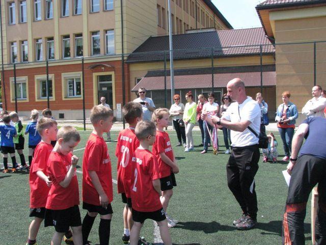 Każda drużyna chciała wywalczyć dla swojej szkoły jak najlepsze wyniki.<br/>fot.MSZS Jarosław