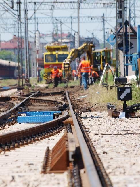 Od dziś, między innymi w związku z modernizacją linii Kraków Główny – Medyka, pociągi kursują w skróconej relacji, z wykorzystaniem autobusowej komunikacji zastępczej. <br/>fot.Mariusz Godos