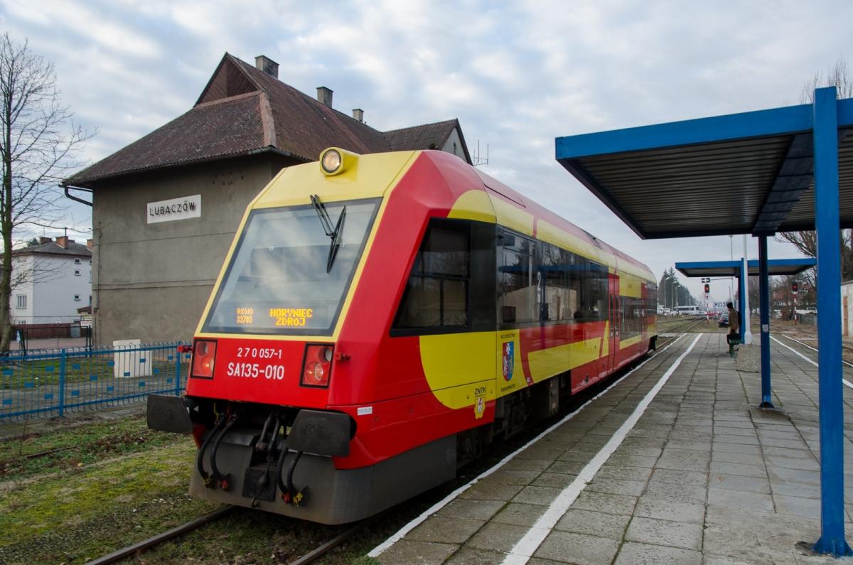Są pierwsze efekty rozmów włodarzy z marszałkiem województwa. Obiecywane zmiany w kursach szynobusu na trasie Horyniec-Zdrój – Jarosław – Rzeszów stały się faktem.<br/>fot.Tomasz Mielnik