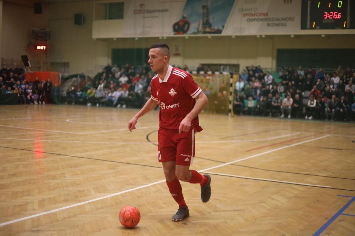 Mateusz Wanat i spółka sprawili sensację w 1/16 Pucharu Polski. Wyeliminowali z rozgrywek ekstraklasowy Widzew Łódź.<br/>fot.Grzegorz Gajdzik