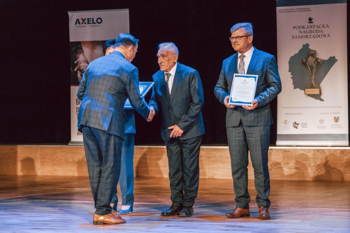 Sołtys Wsi Siennów – Stanisław Sosnowski – został wybrany najlepszym sołtysem województwa podkarpackiego 2023.<br/>fot.UG Zarzecze