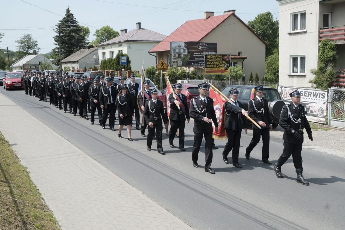 Przemarsz przez Pikulice,<br/>fot.Jacek Szwic