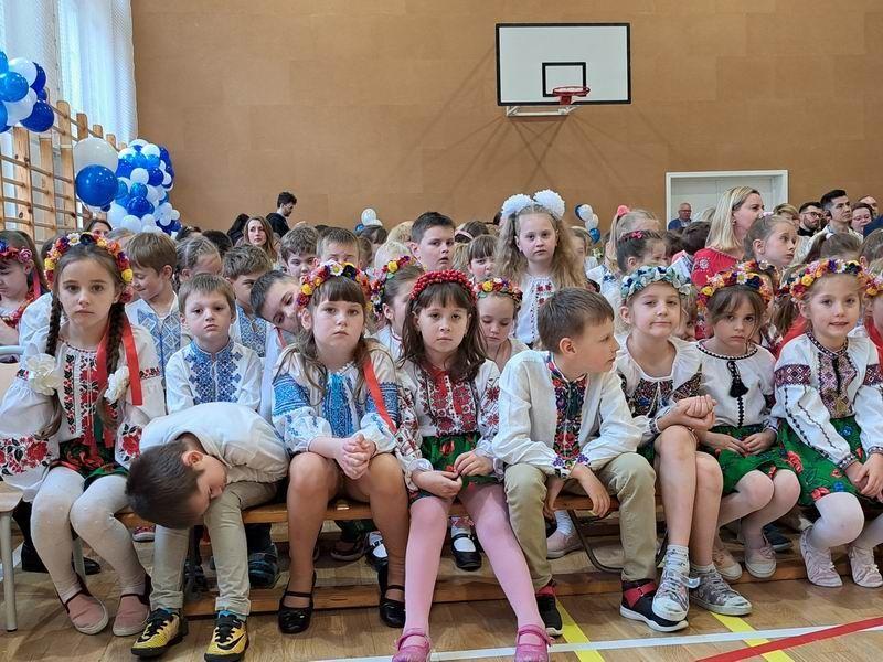 Najmłodsi przedstawiciele szkolnej społeczności też mieli swój udział w wydarzeniu.

<br/>fot.U. Gielo