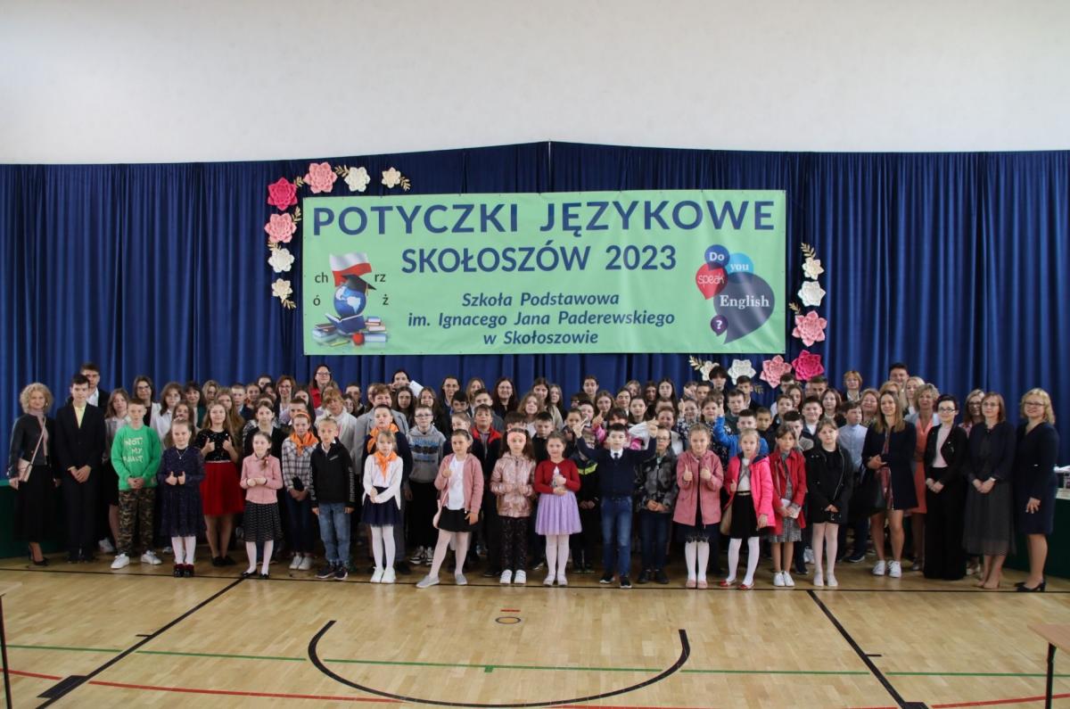 Jak przekazał w komunikacie Jacek Makowiecki z SP w Skołoszowie, do organizacji całego przedsięwzięcia przyczynili się pracownicy i nauczyciele: Stanisława Kocuń, Anna Pajda, Marta Szegda, Iwona Grabowska-Broda, Izabela Szczepanik, Joanna Grabska, Anna Lisowska, Aleksandra Serafin i Sebastian Gdula.