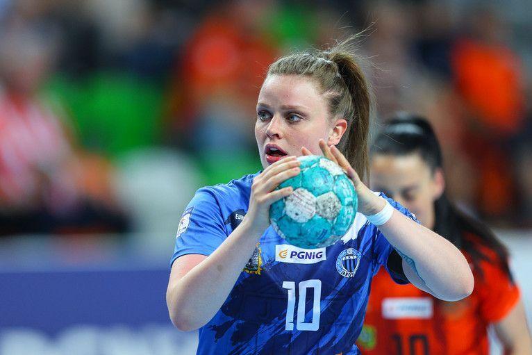 Małgorzata Trawczyńska była najskuteczniejszą zawodniczką Eurobud JKS Jarosław w spotkaniu z mistrzem Ukrainy Galyczanką Lwów.<br/>fot.PGNiG Superliga Piłki Ręcznej Kobiet