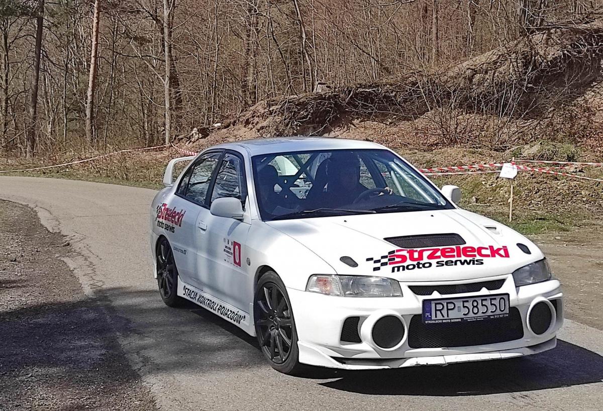 Na trasie załoga Marek Strzelecki i Michał Boratyn z Auto Sport Klubu Przemyśl. <br/>fot.ze zbiorów własnych
