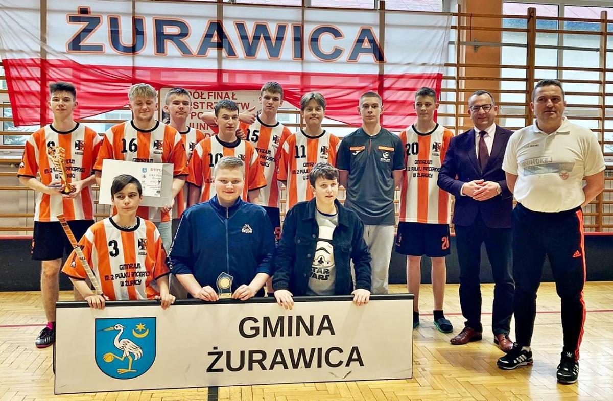 Juniorzy młodsi UKS Pancernych Żurawica zajęli najbardziej nielubiane przez sportowców, 4. miejsce w domowym turnieju.<br/>fot.ze zbiorów własnych