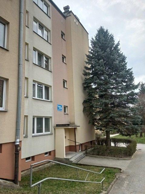 Na bloku przy ul. Paderewskiego 12A na przemyskim osiedlu Kazanów anteny jednego z operatorów telefonii komórkowej nie pojawią się.<br/>fot.ze zbiorów własnych