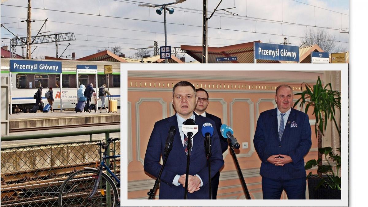 Prezes spółki PKP Intercity Krzysztof Golubiewski zadeklarował odnowienie budynku Dworca Głównego PKP w Przemyślu.<br/>fot.Mariusz Godos