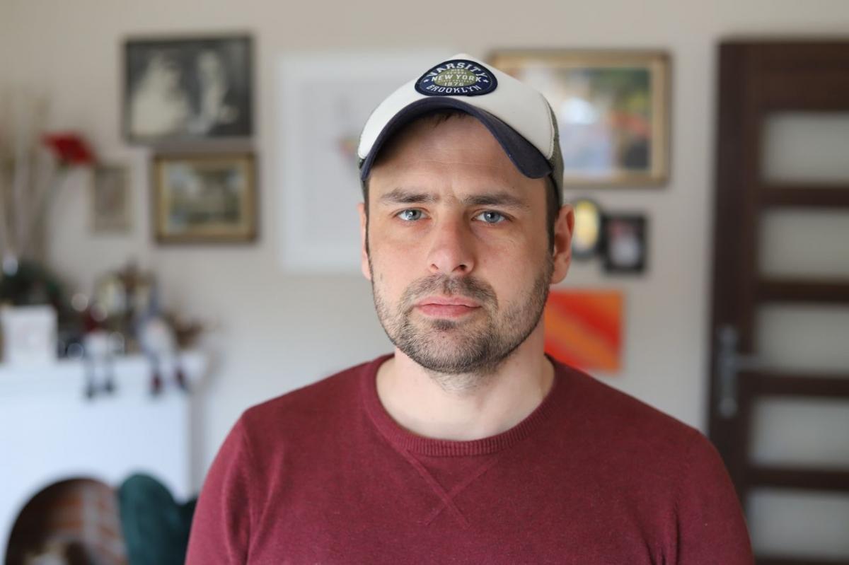 – Postawiłem na spontaniczność. Jedyną osobą umówioną w filmie był ówczesny kierownik biura prezydenta Maciej Wolański. Pozostałe osoby i ujęcia były przypadkowe – zdradził reżyser nagrodzonego obrazu, przemyślanin Robert Młynarski.<br/>fot.ze zbiorów własnych
