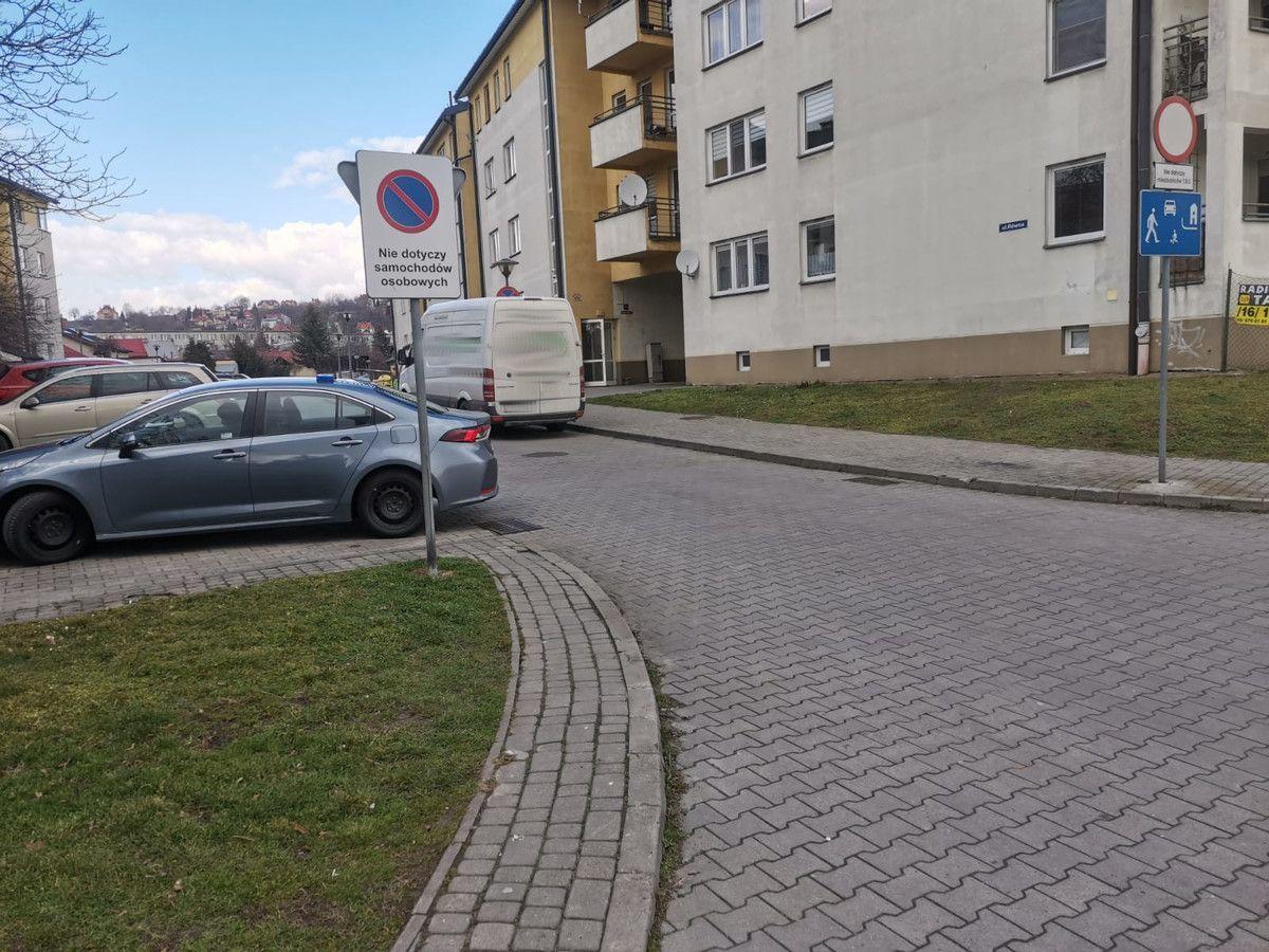 Miejsce tragicznego wypadku przy ul. Równej.<br/>fot.KMP Przemyśl