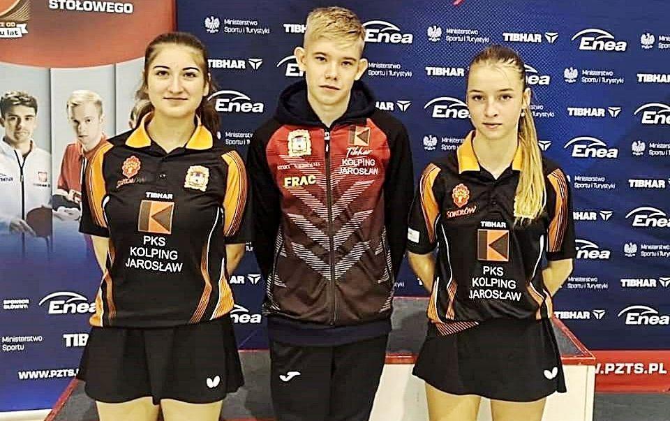Jarosławska ekipa Kolpinga (od lewej): Kinga Hawro, Alan Zieliński, Natalia Maciałek.<br/>fot.ze zbiorow wlasnych