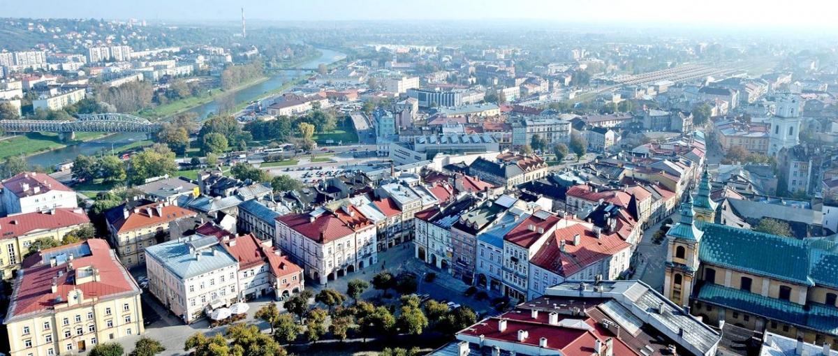 Przemyśl musi postawić na turystykę. I dlatego głównym celem stworzenia tzw. strategii marki jest wsparcie marketingowe, ze szczególnym uwzględnieniem promocji potencjału turystycznego miasta. Strategia ma sprawić, że zmieni się wizerunek miasta, które będzie skutecznie promowane. Tak, aby Przemyśl 
