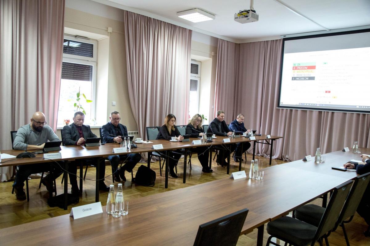 Rada Miasta Radymna to organ prezentujący się jako zgodny i nastawiony na sprawną realizację zadań. <br/>fot.www.radymno.pl