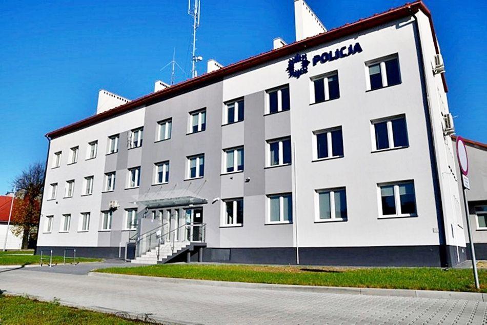 W sobotę, 11 lutego br., o g. 14 pracę w tym budynku miała rozpocząć oficer prasowy Komendy Powiatowej Policji w Lubaczowie...<br/>fot.KPP Lubaczów