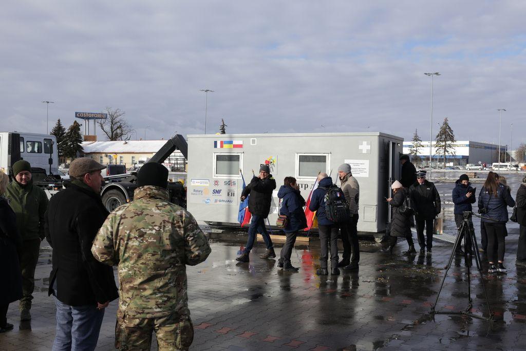 Kontener medyczny o powierzchni 28 metrów kwadratowych będzie służył jako mobilny gabinet lekarski.<br/>fot.UM Przemyśl  