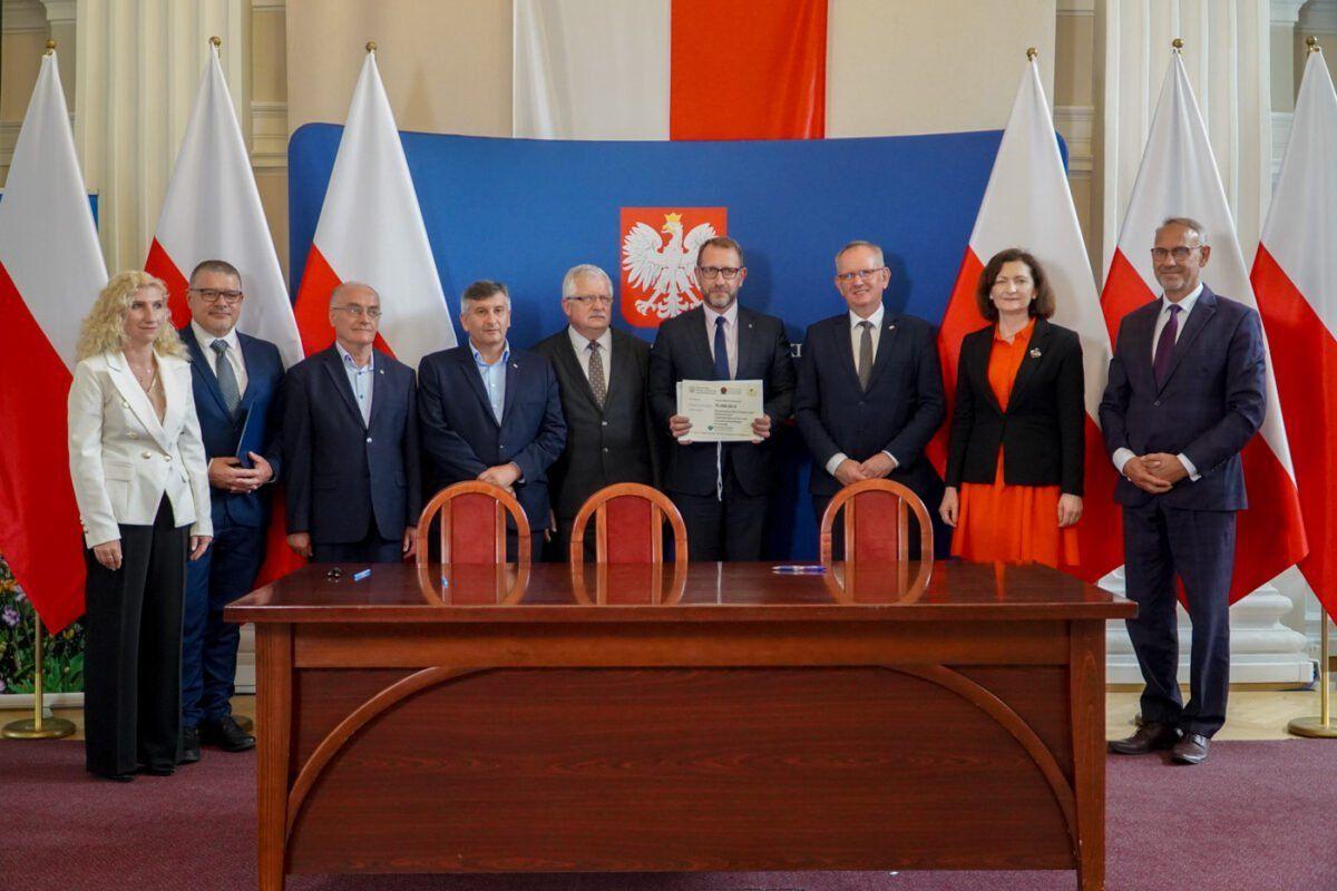 Jeśli chodzi o byłe województwo przemyskie, największą kwotę dofinansowania z przeznaczeniem na ekopracownie OZE otrzymała gmina miejska Przemyśl (75 tys. zł). Tego typu miejsce do rozwijania zainteresowań przyrodniczych powstanie w przemyskim „Elektroniku”.<br/>fot.PUW Rzeszów
