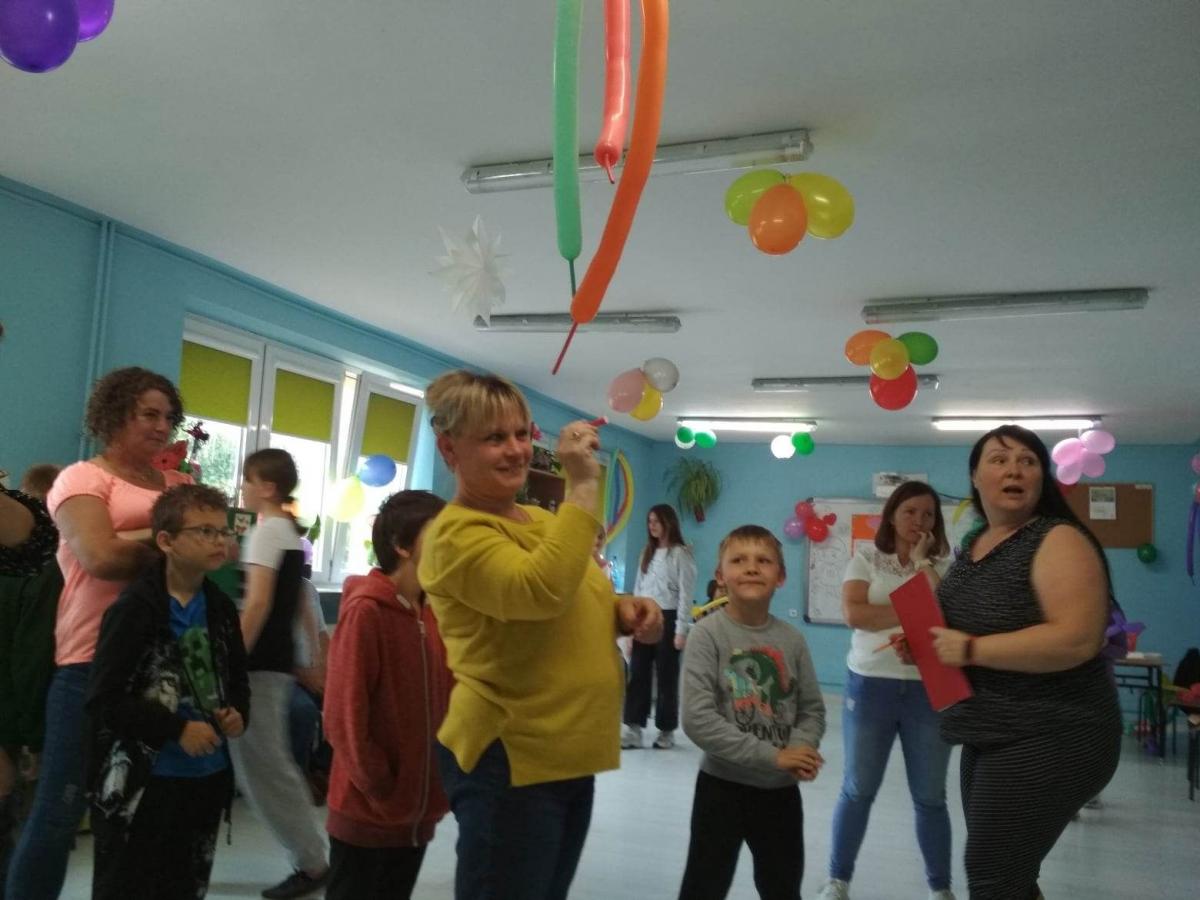 W świetlicy Powiatowego Centrum Terapii Środowiskowej i Integracji w Nienadowej było gwarno i wesoło.<br/>fot.ze zbiorów własnych