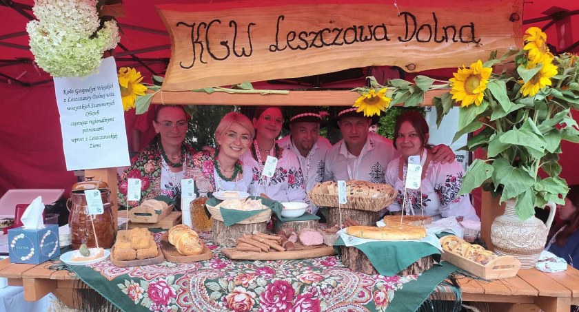 Panie z KGW w Leszczawie Dolnej reprezentować będą województwo podkarpackie w finale ogólnopolskim. – Ta wygrana jest dla nas zaszczytem i motywacją do dalszego działania – skomentowały./ ZDJĘCIE KGW Leszczawa