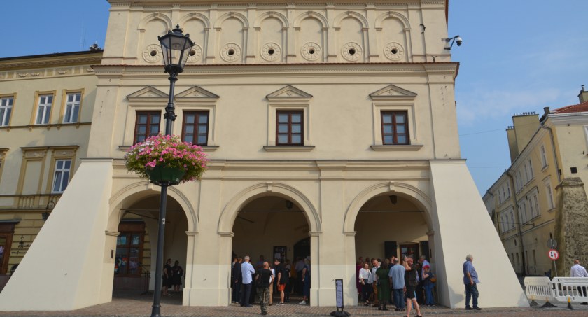 Siedzibę Muzeum w Jarosławiu Kamienica Orsettich czeka renowacja. Uznawana za jedną z najpiękniejszych późnorenesansowych budowli mieszczańskich w Polsce ma odzyskać dawny blask./ Zdjęcie: FB Muzeum Kamienica Orsettich
