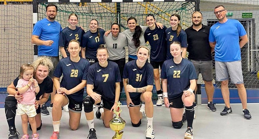 Team M. Kubisztala wybrał się do Żor w 13-osobowym zestawieniu w tym z dwoma bramkarkami.