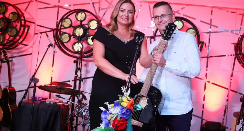 Za gitarę z autografem Maryli Rodowicz darczyńca ofiarował 45 tysięcy złotych. Fot. zbiory organizatora 