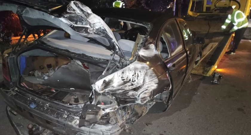 Auto odholowano na policyjny parking, a młodego kierowcę umieszczono w policyjnym areszcie. / FOT. KPP Jarosław