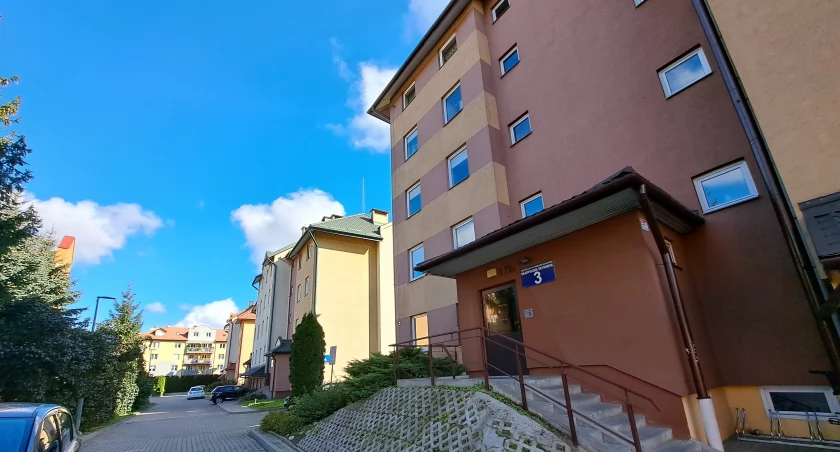 Drgania odczuwalne były między innymi na osiedlu Reymonta. Informację o tym we wtorek rano (10 bm.) przekazała nam jedna z mieszkanek. / FOT. U. Gielo