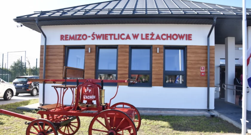 Wreszcie ziściły się marzenia i oczekiwania mieszkańców. Leżachów ma swoją remizo-świetlicę./ Zdjęcia UMiG Sieniawa