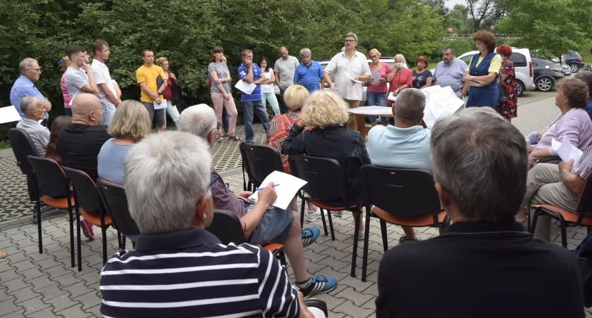 Protesty mieszkańców m.in. Lipowicy pewnie na niewiele się zdały. Zachodnia obwodnica już na pewno przebiegać będzie w granicach administracyjnych miasta Przemyśla. Pytanie: co to ze sobą przyniesie? Fot. zbiory własne