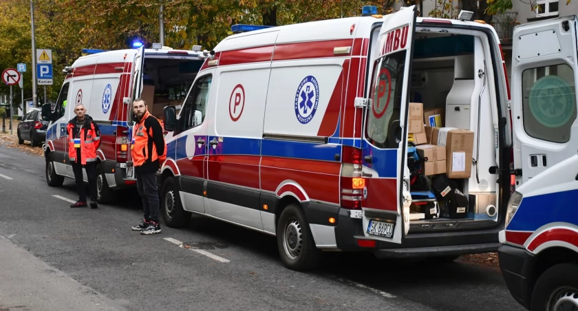 Przemyśl był przystankiem dla karetek przekazanych do Ukrainy przez władze województwa śląskiego i Wojewódzkie Pogotowie Ratunkowe w Katowicach. Fot. WPR Katowice