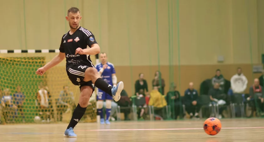 Hrihorij Zanko z kolegami, mimo sporego zamieszania tuż przed meczem z Piastem Fustal Gliwice, załużyli za swoją postawę na spore uznanie. Fot. Grzegorz Gajdzik