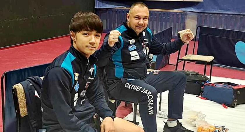 Yuto Kizukuri (z lewej) był asem w rękawie teamu Kamila Dziukiewicza (z prawej). Fot. Marek Gudzelak