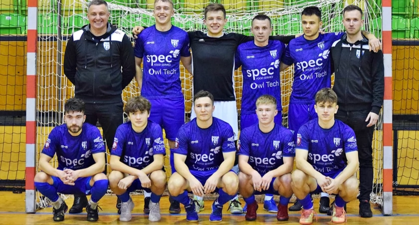 Wicelider IV ligi podkarpackiej po rundzie jesiennej SPEC Stal Łańcut został triumfatorem jarosławskiego turnieju. Fot. Dominik Budzowski
