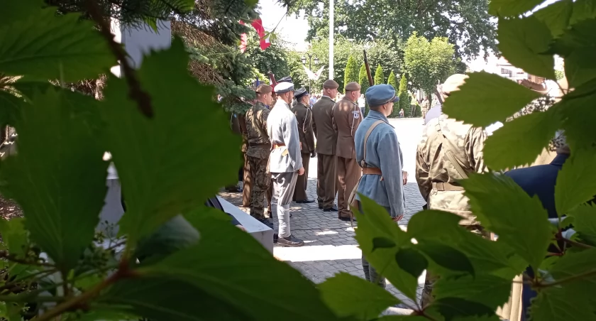 W ub.r. w 20. Przemyskiej BOT przeprowadzonych zostało aż sześć wcieleń rekruckich na szkolenie podstawowe i wyrównawcze. Każde kończyło się przysięgą wojskową.  Fot. 20. Przemyska BOT