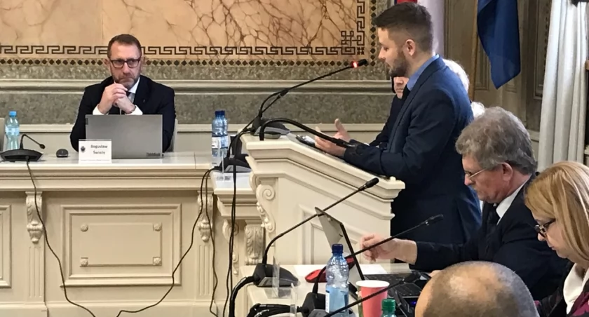 Przewodniczący Zarządu Osiedla nr 4 „Lipowica” Piotr Krzeszowski ma nadzieję, że złożone deklaracje nie są tylko obietnicami przedwyborczymi. Fot. zbiory własne