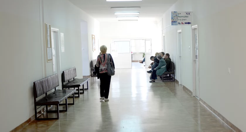 Kolejka oczekujących np. do poradni kardiologicznych na Podkarpaciu byłaby mniejsza o 9033 osoby, gdyby ci, którzy umówili się na wizytę, a nie planowali się na niej pojawić, zdecydowali się ją odwołać./ FOT. zbiory własne