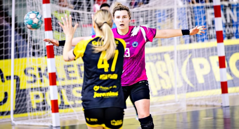 Malwina Hartman kontra Sylwia Matuszczyk. Działo się w Gnieźnie! Fot. ORLEN Superliga Piłki Ręcznej Kobiet
