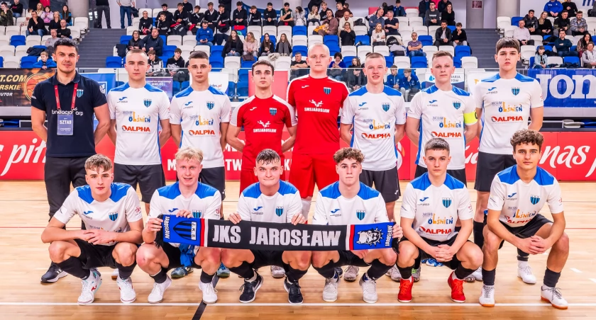 JKS SMS Jarosław awansował do najlepszej ósemki Mistrzostw Polski U-19 w futsalu. Fot. Konrad Kwolek