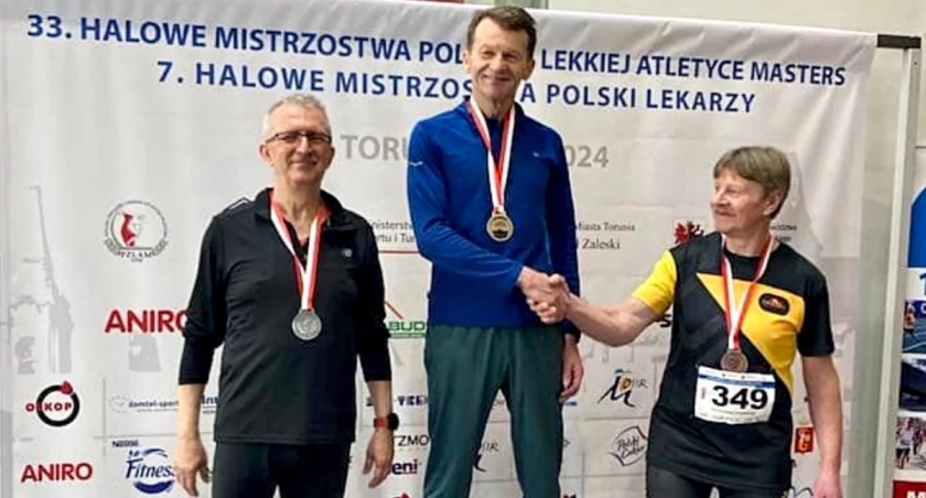 Jan Cząstka (w środku) jest jak wino... Im starszy, tym lepszy. Fot. zbiory własne