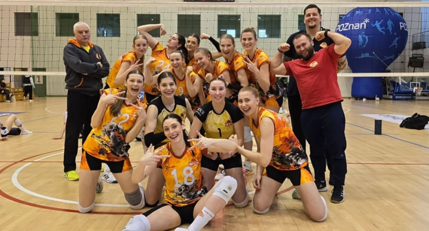 Kolejny moment radości jarosławianek w tym sezonie. Już wiadomo, że zagrają w fazie play-off. Fot. San-Pajda Volleyball Team