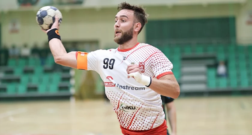 Kapitan przemyślan Tomasz Kulka zdobył w Sandomierzu aż 10 bramek. Fot. Grzegorz Gajdzik