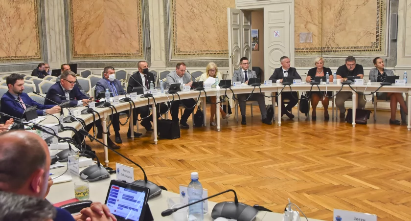 W nowe Radzie Miejskiej w Przemyślu pojawi się 14 nowych osób. Fot. zbiory własne