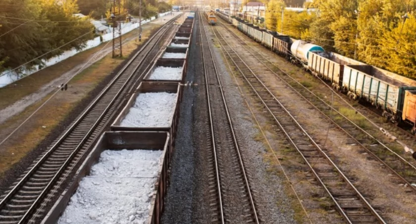 Centrum Logistyczne Medyka – Żurawica (na zdjęciu port w Żurawicy), które zajmuje się kompleksową obsługą towarów na przejściu granicznym Medyka – Mościska. To jeden z największych, a kto wie, czy nie największy zakład pracy w regionie. Zatrudnionych jest ponad 400 osób. Fot. PKP Cargo